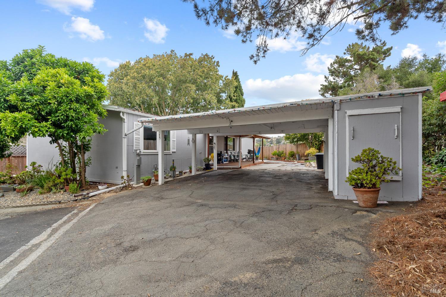 Detail Gallery Image 35 of 43 For 175 Freida Cir, Vallejo,  CA 94590 - 2 Beds | 2 Baths