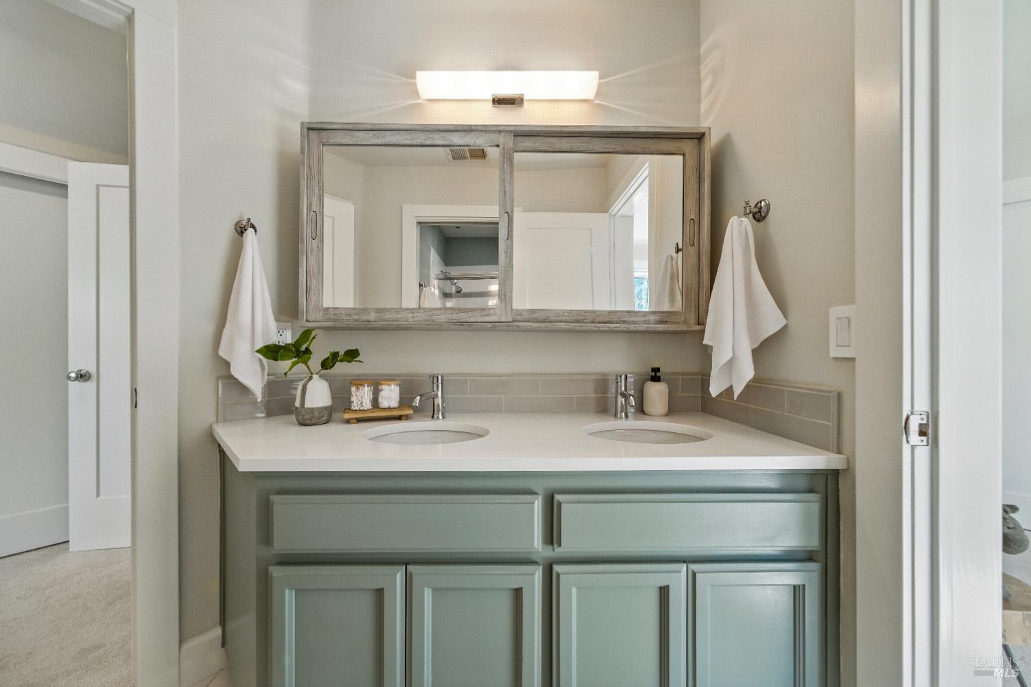 Detail Gallery Image 39 of 48 For 50 Sandy Creek Way, Larkspur,  CA 94939 - 4 Beds | 3/1 Baths