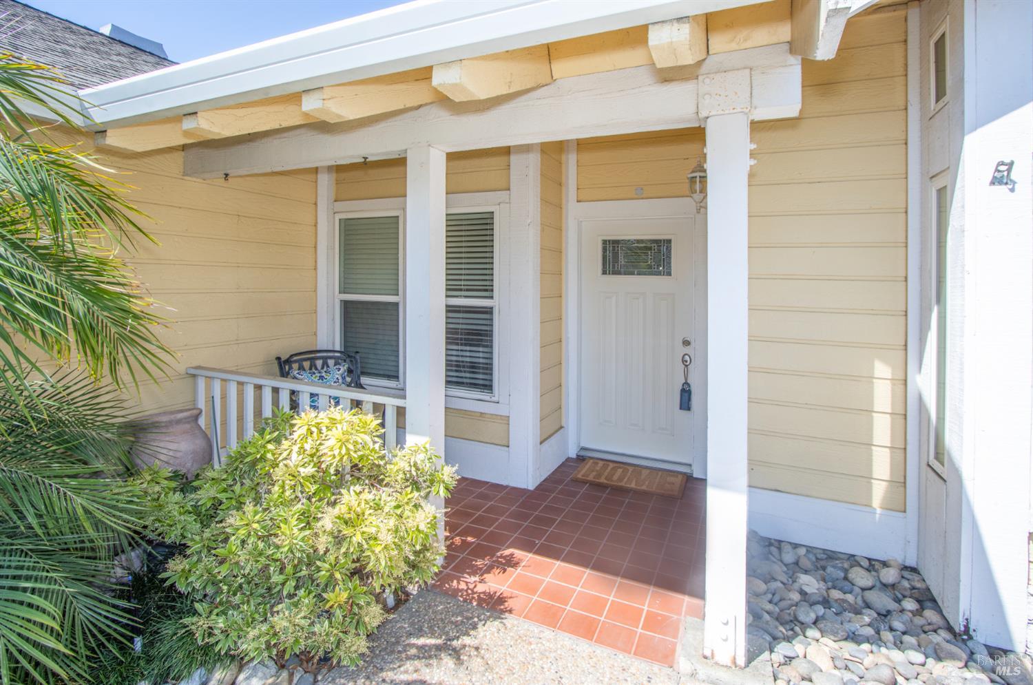 Detail Gallery Image 4 of 32 For 200 Birkdale Ct, Vallejo,  CA 94591 - 4 Beds | 2 Baths