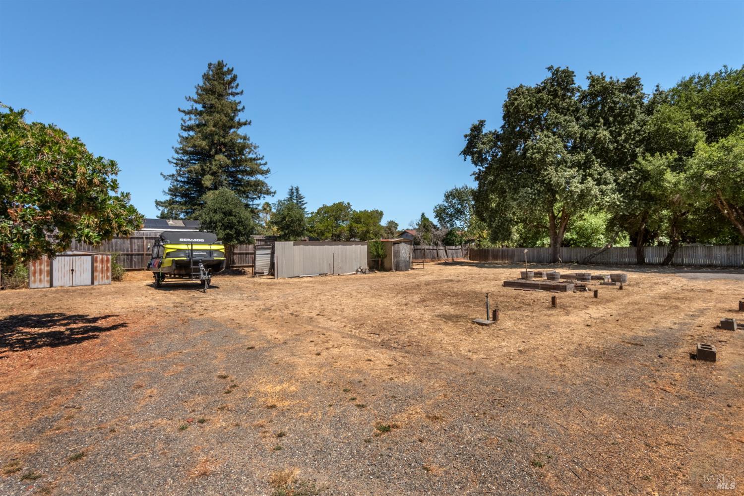 Detail Gallery Image 32 of 34 For 2311 Guerneville Rd, Santa Rosa,  CA 95403 - 3 Beds | 1 Baths