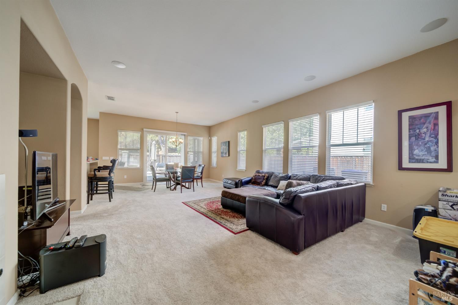 Detail Gallery Image 6 of 34 For 4013 the Masters Dr, Fairfield,  CA 94533 - 3 Beds | 2 Baths