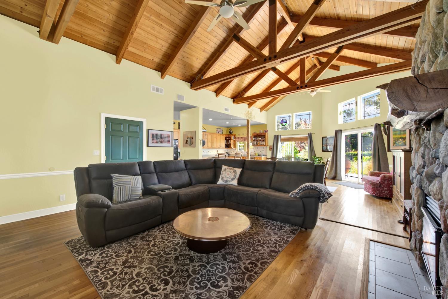 Detail Gallery Image 5 of 65 For 1669 Atlas Peak Rd, Napa,  CA 94558 - 3 Beds | 3 Baths