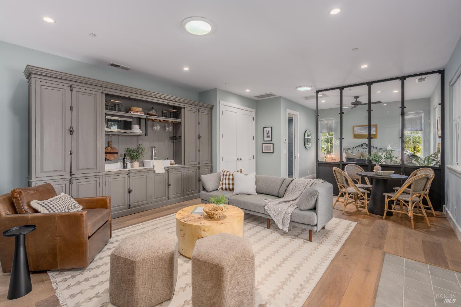 Detail Gallery Image 42 of 46 For 1030 E Macarthur St, Sonoma,  CA 95476 - 3 Beds | 4/1 Baths