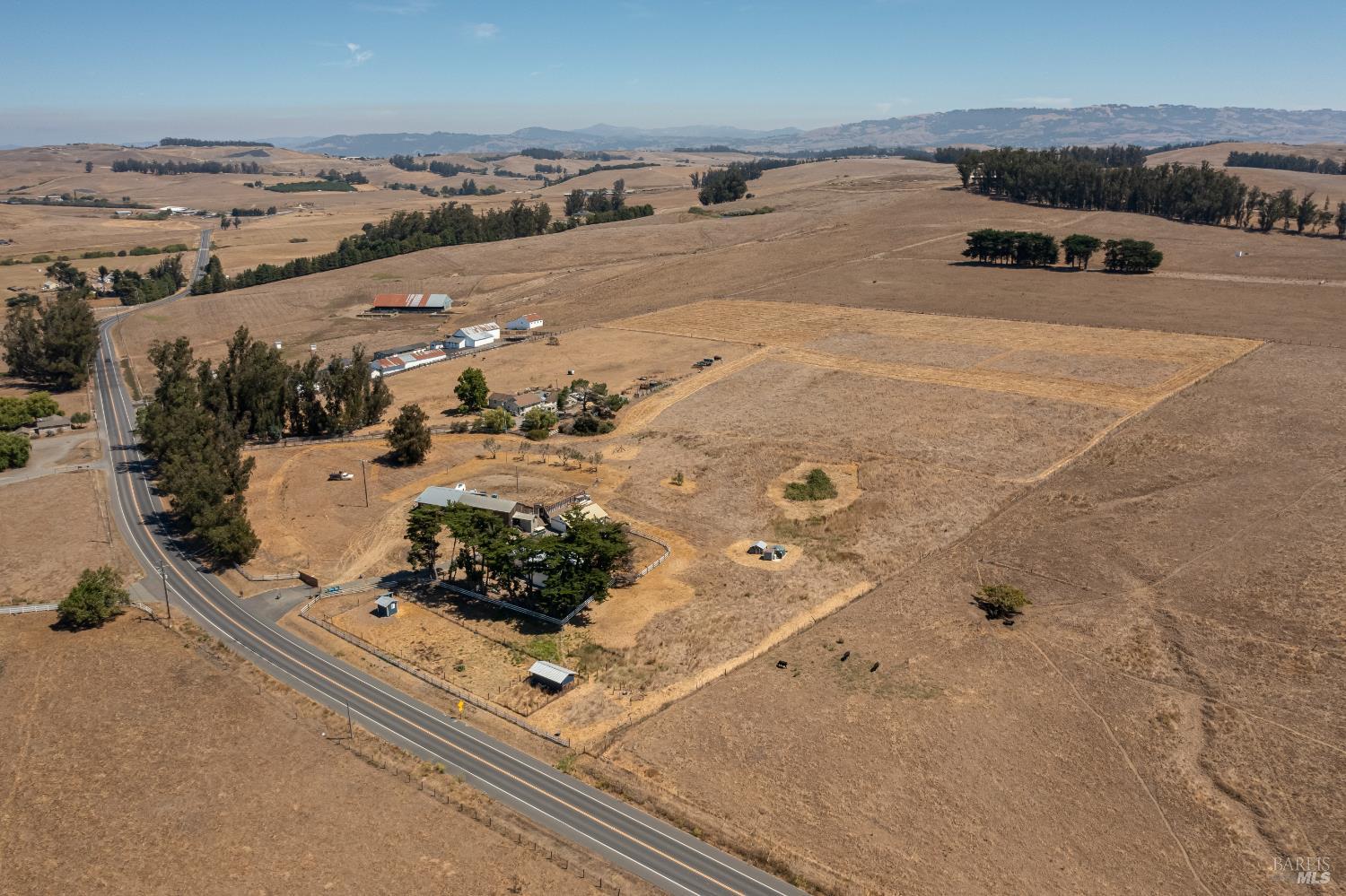 Detail Gallery Image 67 of 79 For 3150 Pepper Rd, Petaluma,  CA 94952 - 3 Beds | 3 Baths