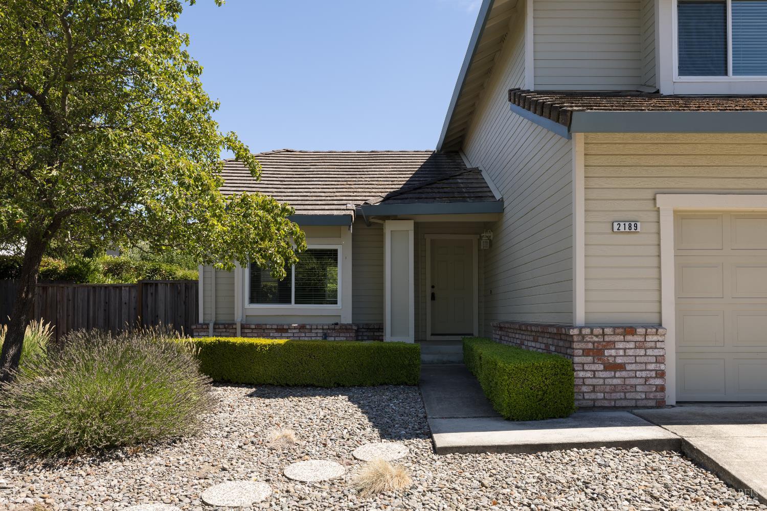 Detail Gallery Image 35 of 36 For 2189 Saint Augustine Cir, Petaluma,  CA 94954 - 3 Beds | 2/1 Baths