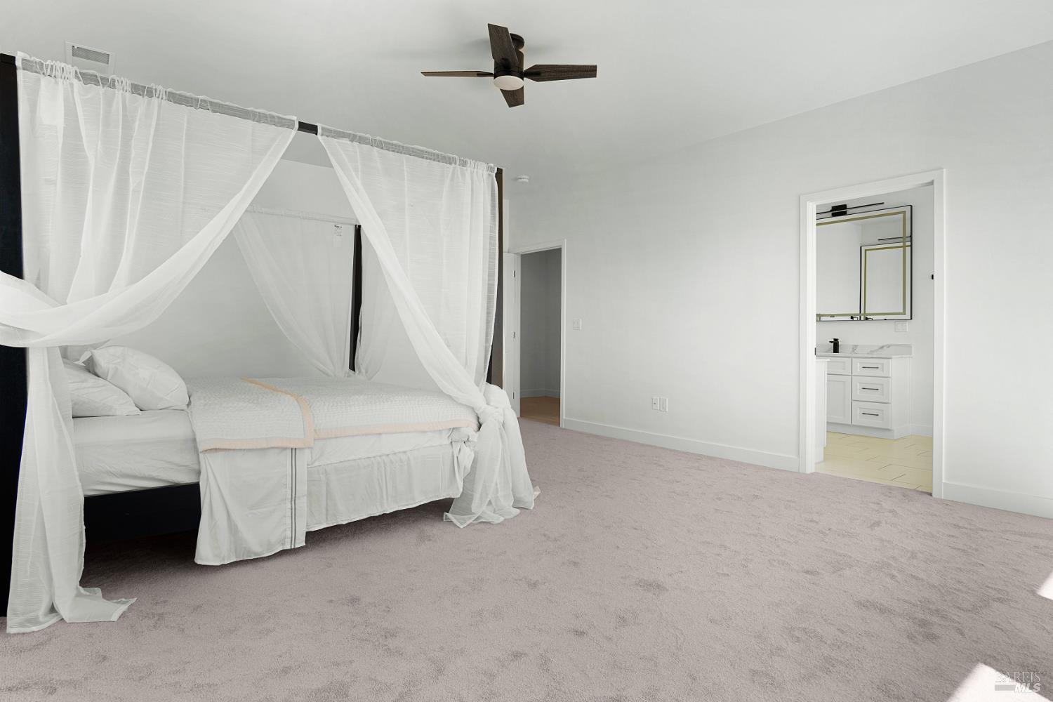 Detail Gallery Image 30 of 64 For 1966 Viewpointe Cir, Santa Rosa,  CA 95403 - 6 Beds | 5/1 Baths