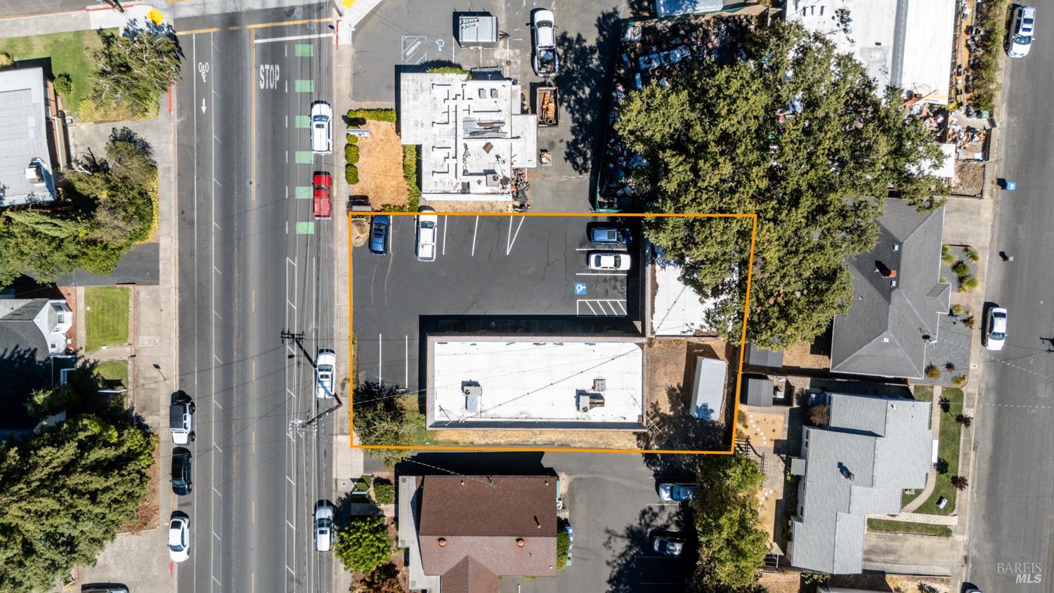 Detail Gallery Image 2 of 27 For 715 S Dora St #1 & 2,  Ukiah,  CA 95482 - – Beds | – Baths