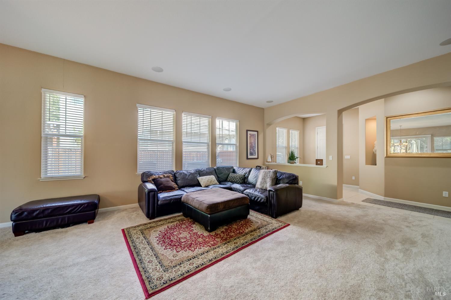 Detail Gallery Image 7 of 34 For 4013 the Masters Dr, Fairfield,  CA 94533 - 3 Beds | 2 Baths