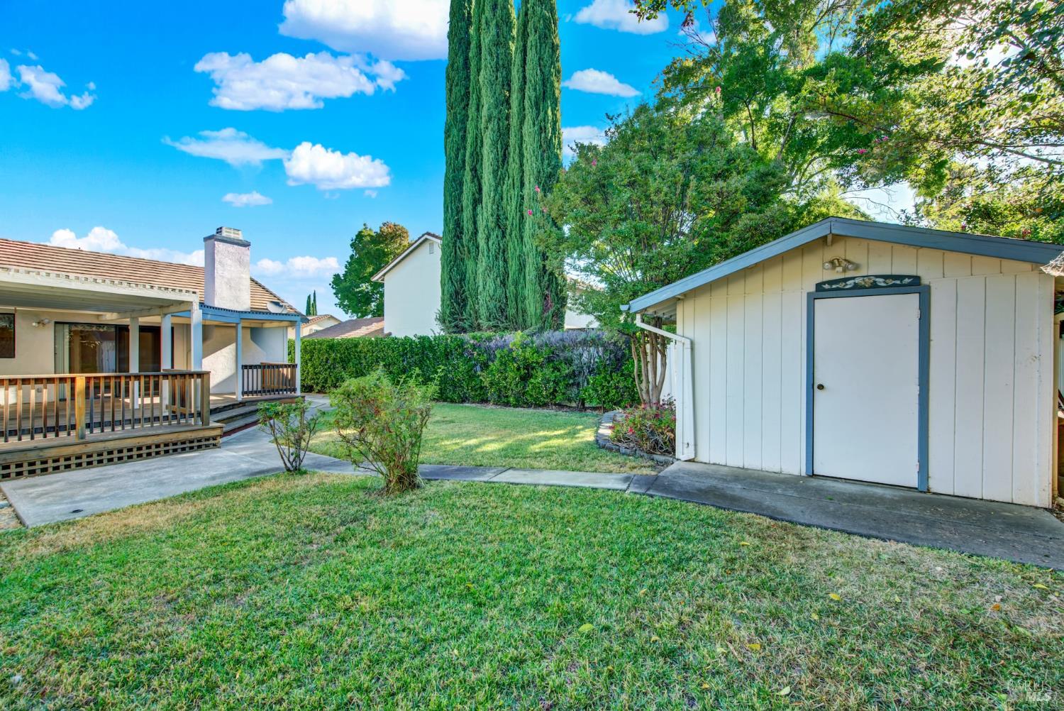 Detail Gallery Image 48 of 55 For 418 Gatehouse Dr, Vacaville,  CA 95687 - 4 Beds | 2/1 Baths