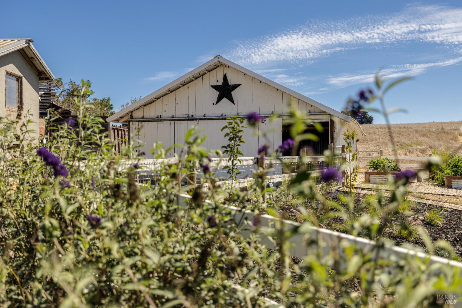 Detail Gallery Image 45 of 79 For 3150 Pepper Rd, Petaluma,  CA 94952 - 3 Beds | 3 Baths