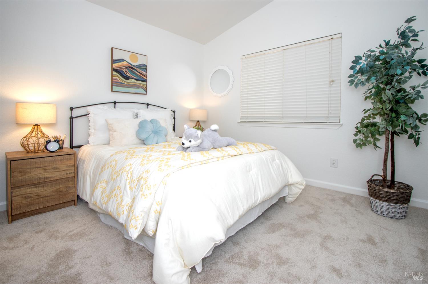Detail Gallery Image 10 of 32 For 200 Birkdale Ct, Vallejo,  CA 94591 - 4 Beds | 2 Baths
