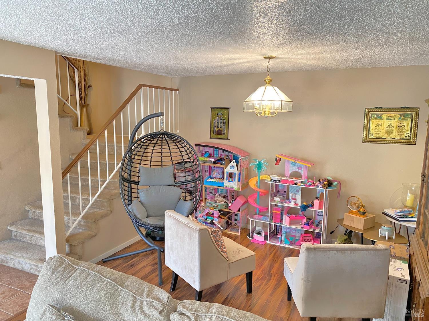 Detail Gallery Image 17 of 38 For 919 Brandon Way, Fairfield,  CA 94533 - 3 Beds | 2/1 Baths