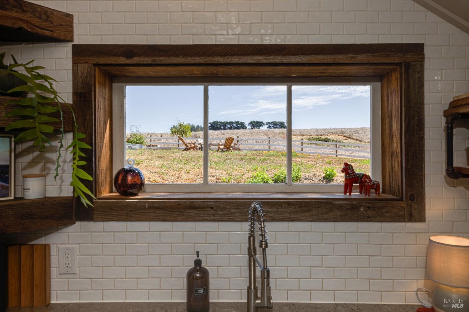 Detail Gallery Image 31 of 79 For 3150 Pepper Rd, Petaluma,  CA 94952 - 3 Beds | 3 Baths