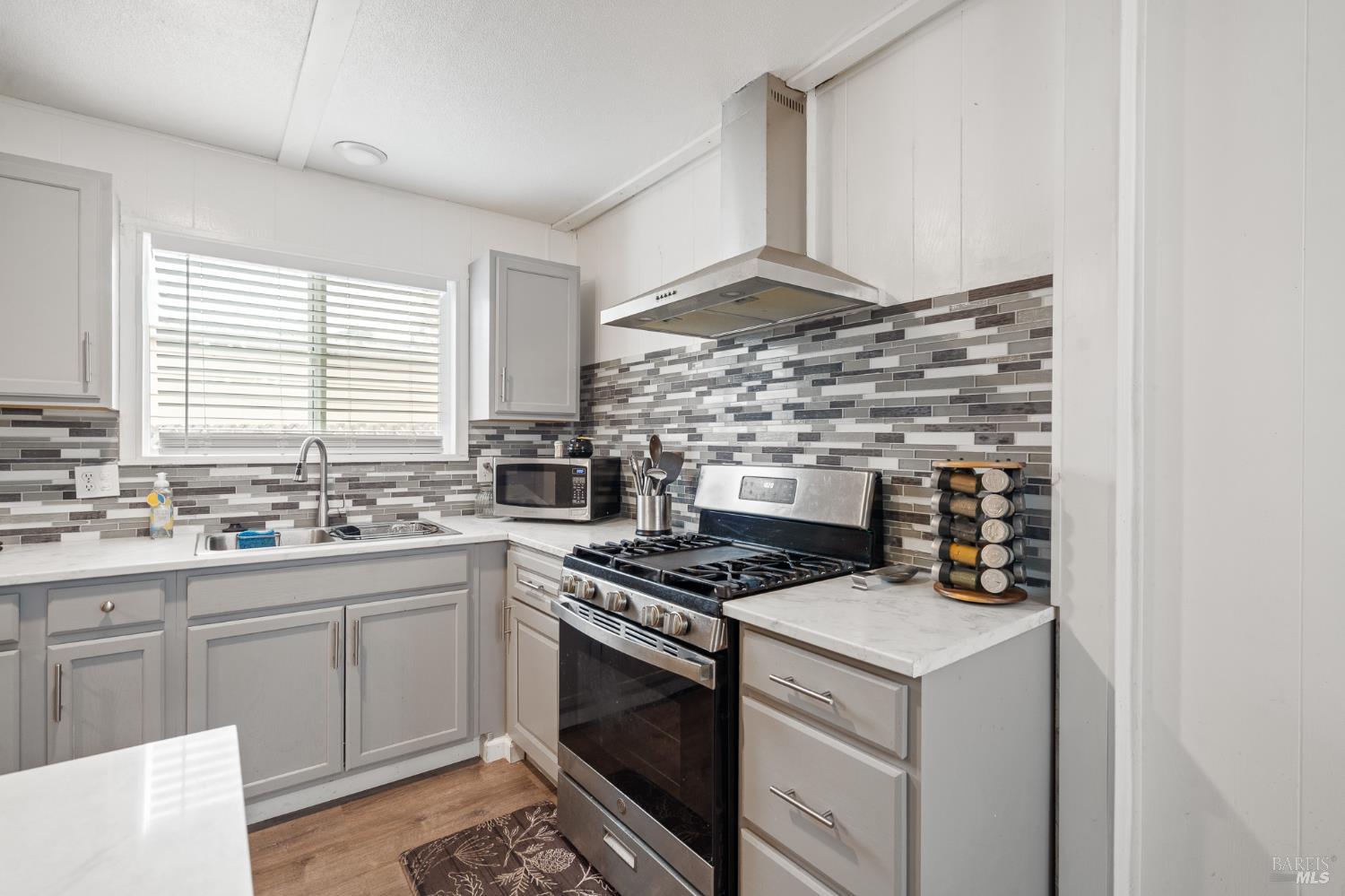 Detail Gallery Image 15 of 43 For 175 Freida Cir, Vallejo,  CA 94590 - 2 Beds | 2 Baths