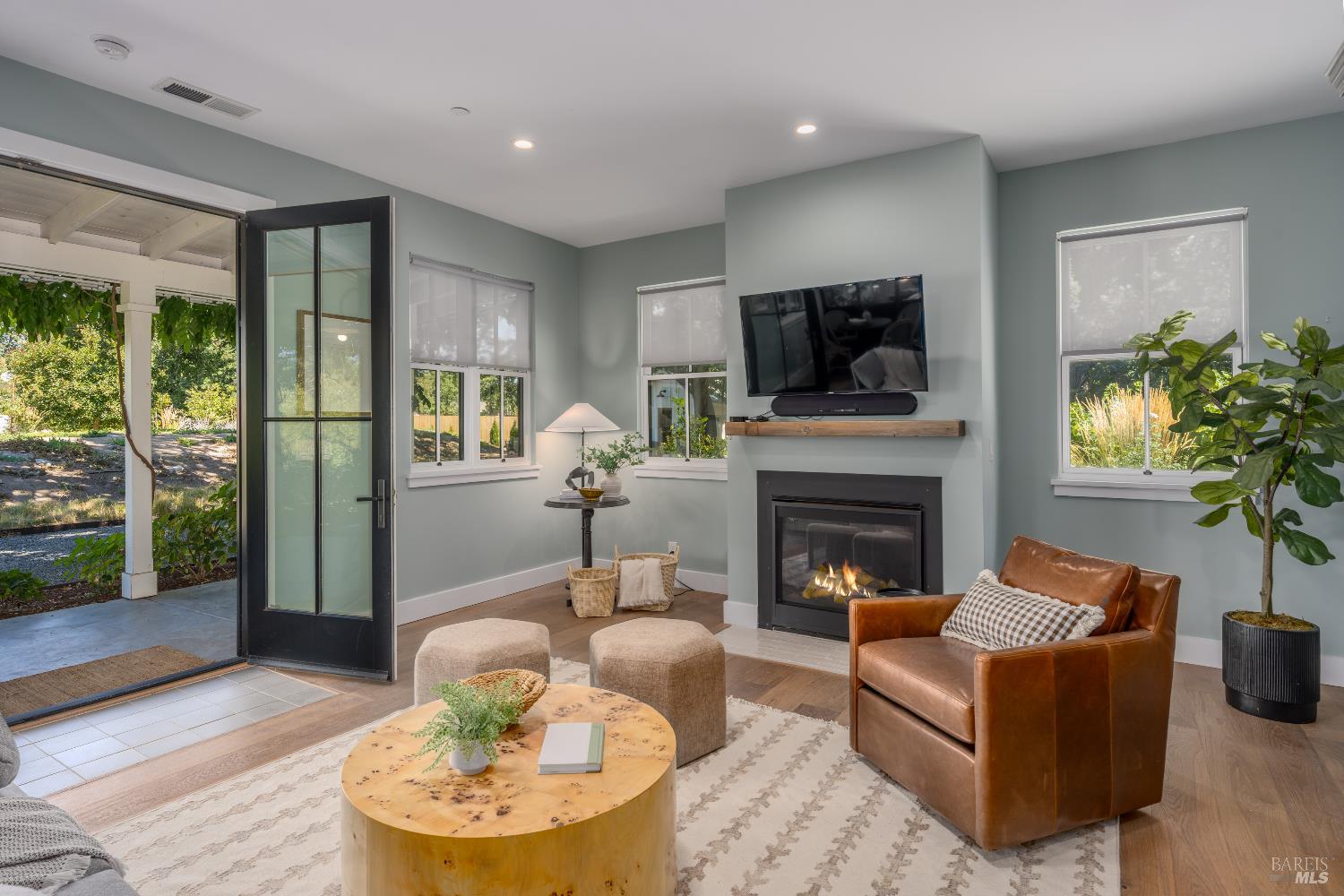 Detail Gallery Image 38 of 46 For 1030 E Macarthur St, Sonoma,  CA 95476 - 3 Beds | 4/1 Baths