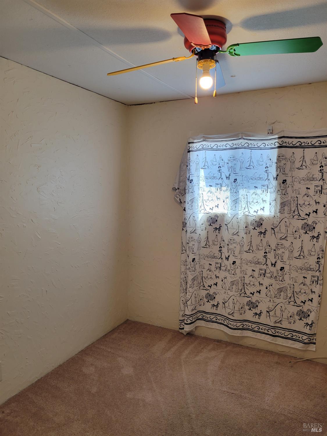 Detail Gallery Image 16 of 35 For 810 Fahey Ct, Vallejo,  CA 94590 - 3 Beds | 1 Baths