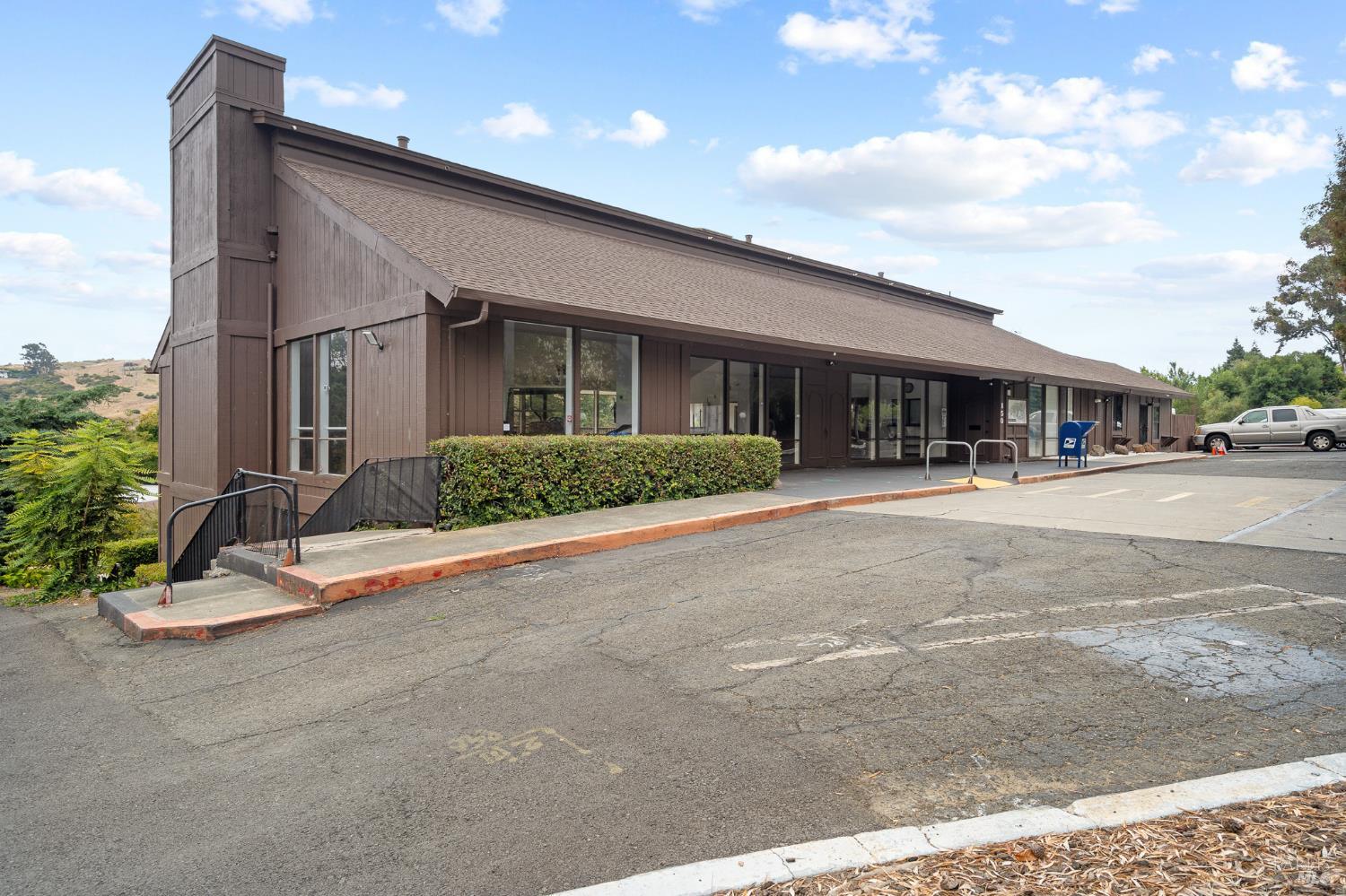 Detail Gallery Image 39 of 43 For 175 Freida Cir, Vallejo,  CA 94590 - 2 Beds | 2 Baths