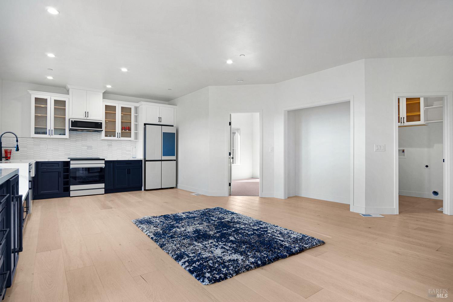 Detail Gallery Image 47 of 64 For 1966 Viewpointe Cir, Santa Rosa,  CA 95403 - 6 Beds | 5/1 Baths