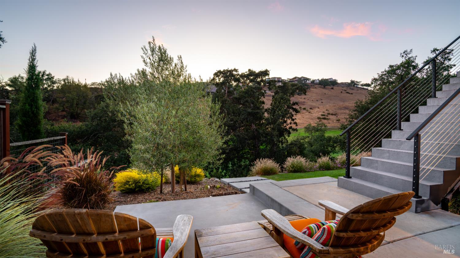 Detail Gallery Image 45 of 51 For 3735 Lakebriar Pl, Santa Rosa,  CA 95403 - 4 Beds | 4 Baths