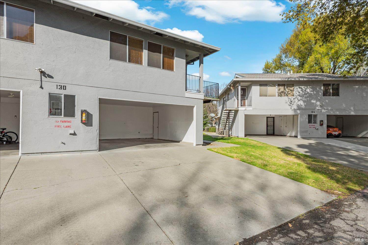 Detail Gallery Image 26 of 42 For 130 Del Rio Cir #2,  Vacaville,  CA 95687 - 2 Beds | 1/1 Baths