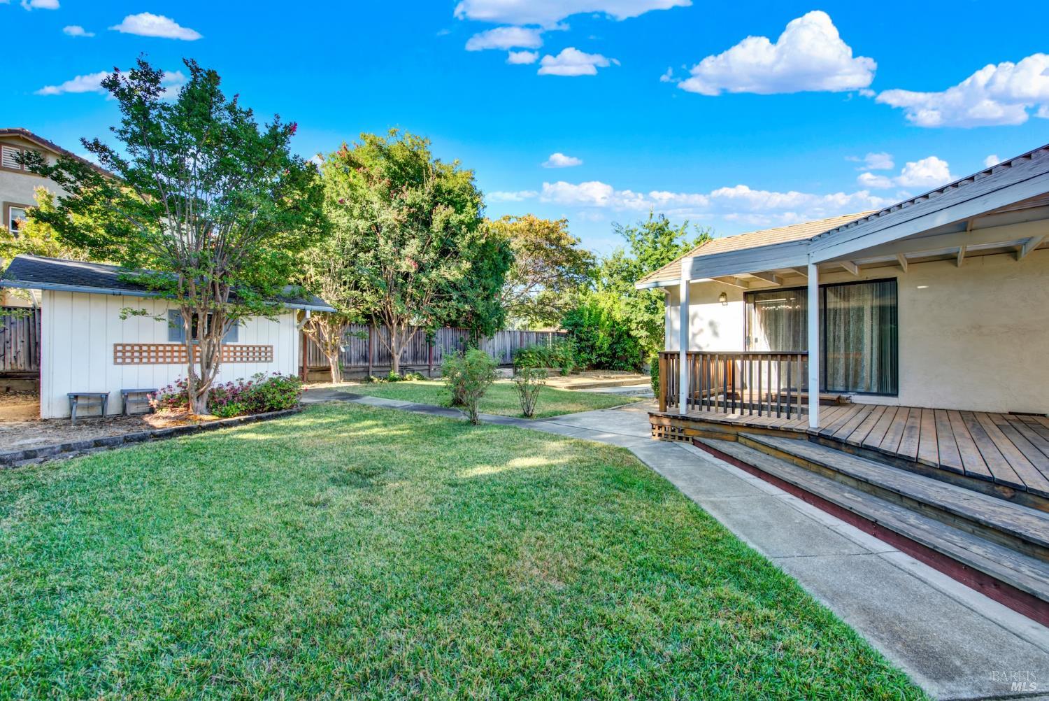 Detail Gallery Image 41 of 55 For 418 Gatehouse Dr, Vacaville,  CA 95687 - 4 Beds | 2/1 Baths