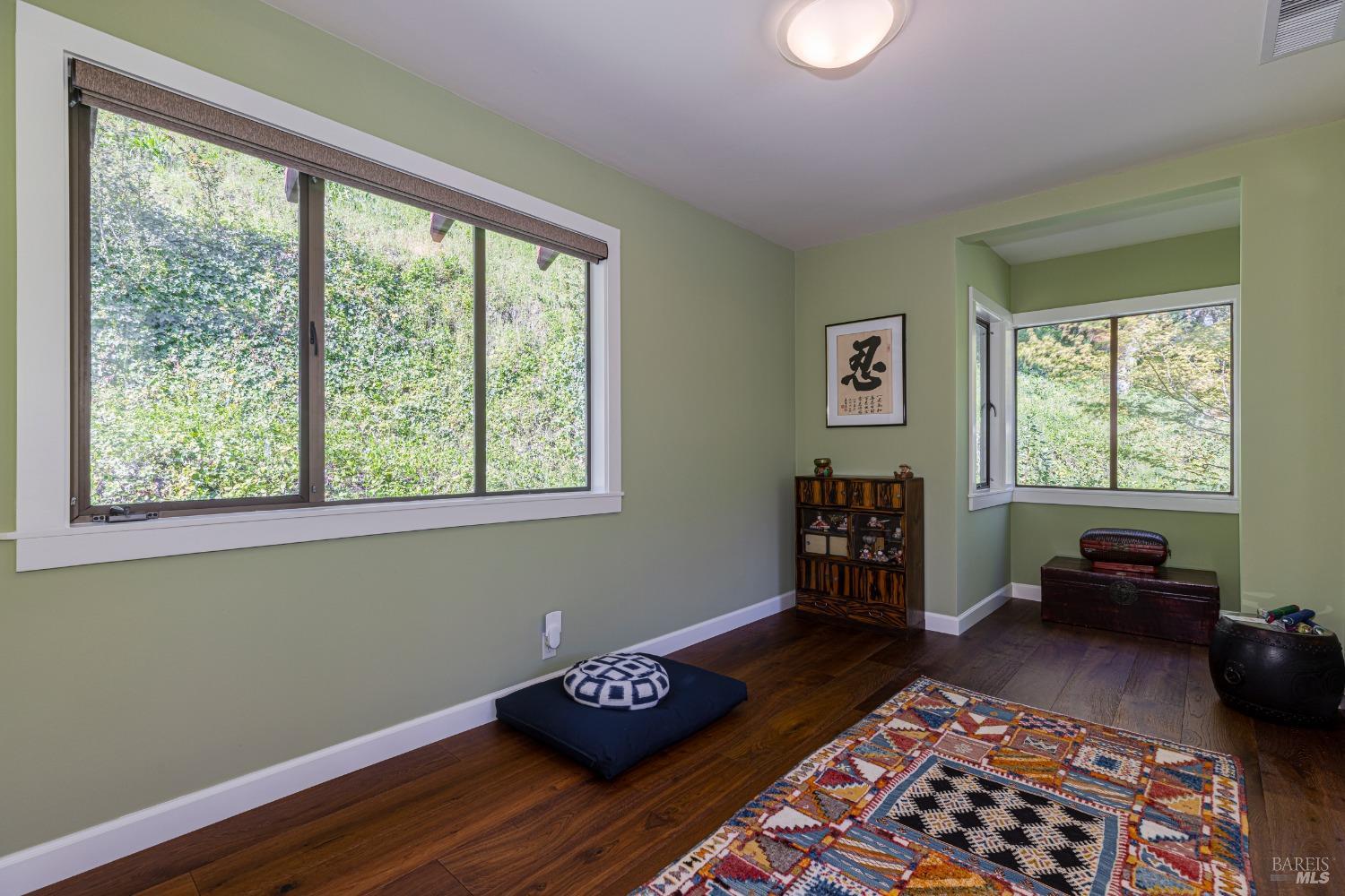 Detail Gallery Image 23 of 59 For 9200 Bennett Valley Rd, Glen Ellen,  CA 95442 - 3 Beds | 2/1 Baths