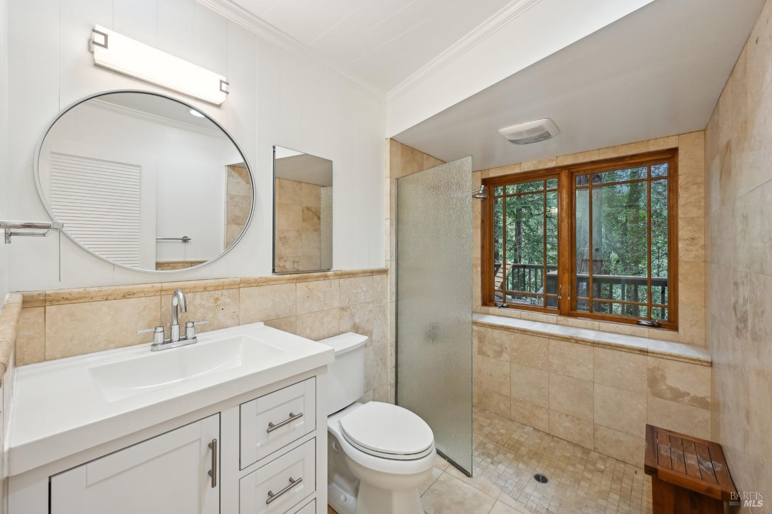 Detail Gallery Image 26 of 35 For 4 Wainwright Pl, Mill Valley,  CA 94941 - 4 Beds | 2/1 Baths