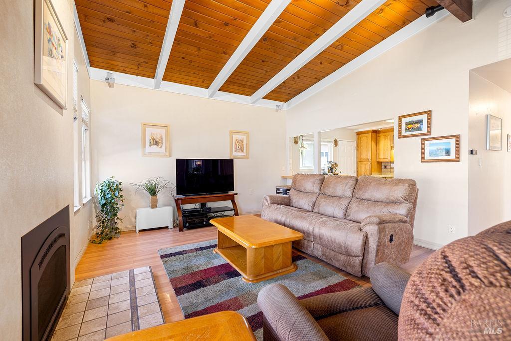 Detail Gallery Image 13 of 59 For 429 Greenbach St, Napa,  CA 94559 - 3 Beds | 2 Baths