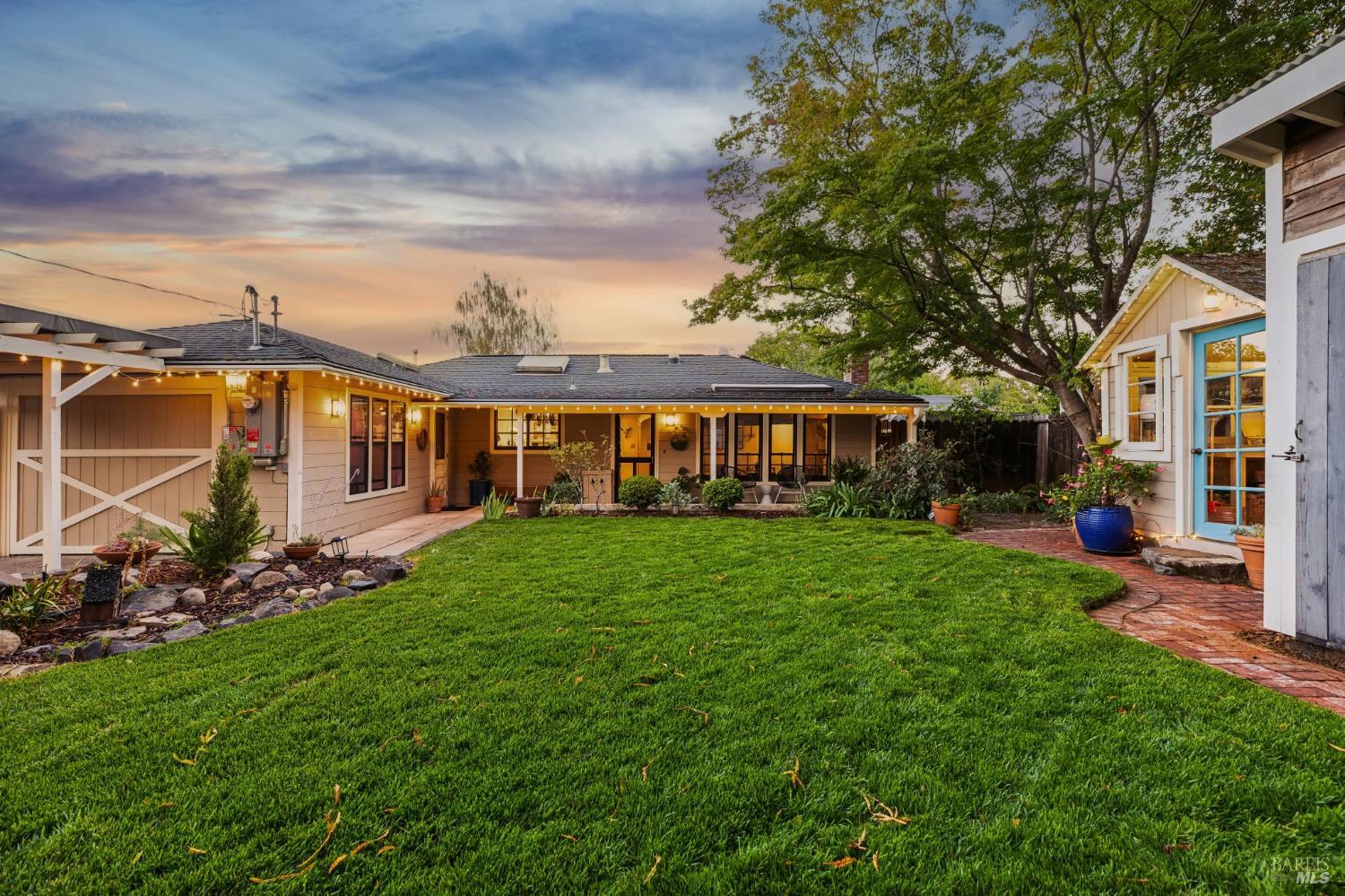 Detail Gallery Image 51 of 51 For 770 Eucalyptus Ave, Novato,  CA 94947 - 3 Beds | 2 Baths