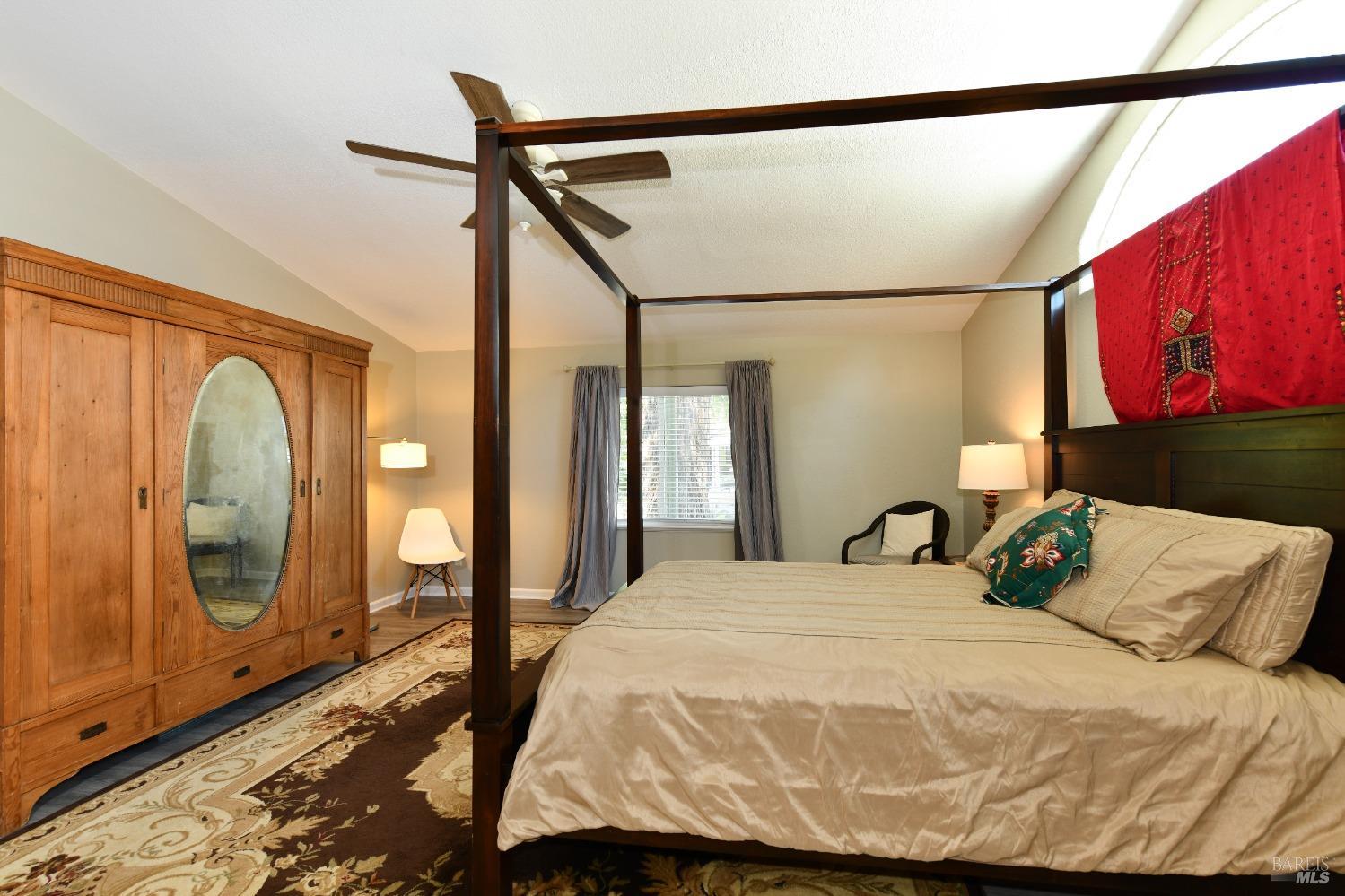 Detail Gallery Image 16 of 35 For 4 La Canada Ct, Saint Helena,  CA 94574 - 2 Beds | 2 Baths