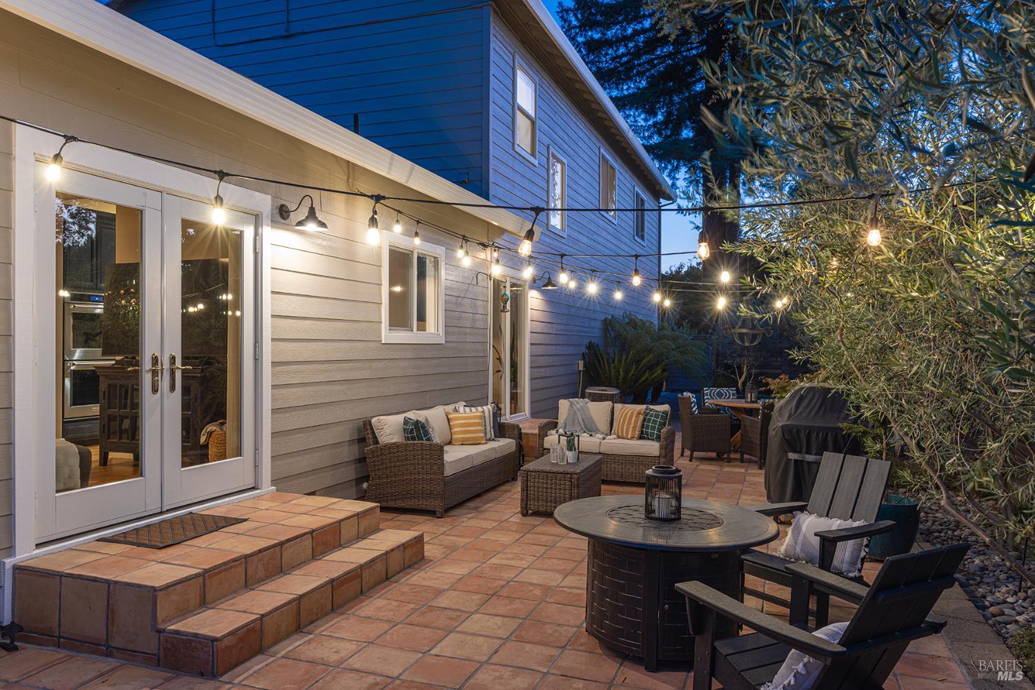Detail Gallery Image 49 of 63 For 12 Nicholas Ct, Napa,  CA 94558 - 3 Beds | 2/1 Baths