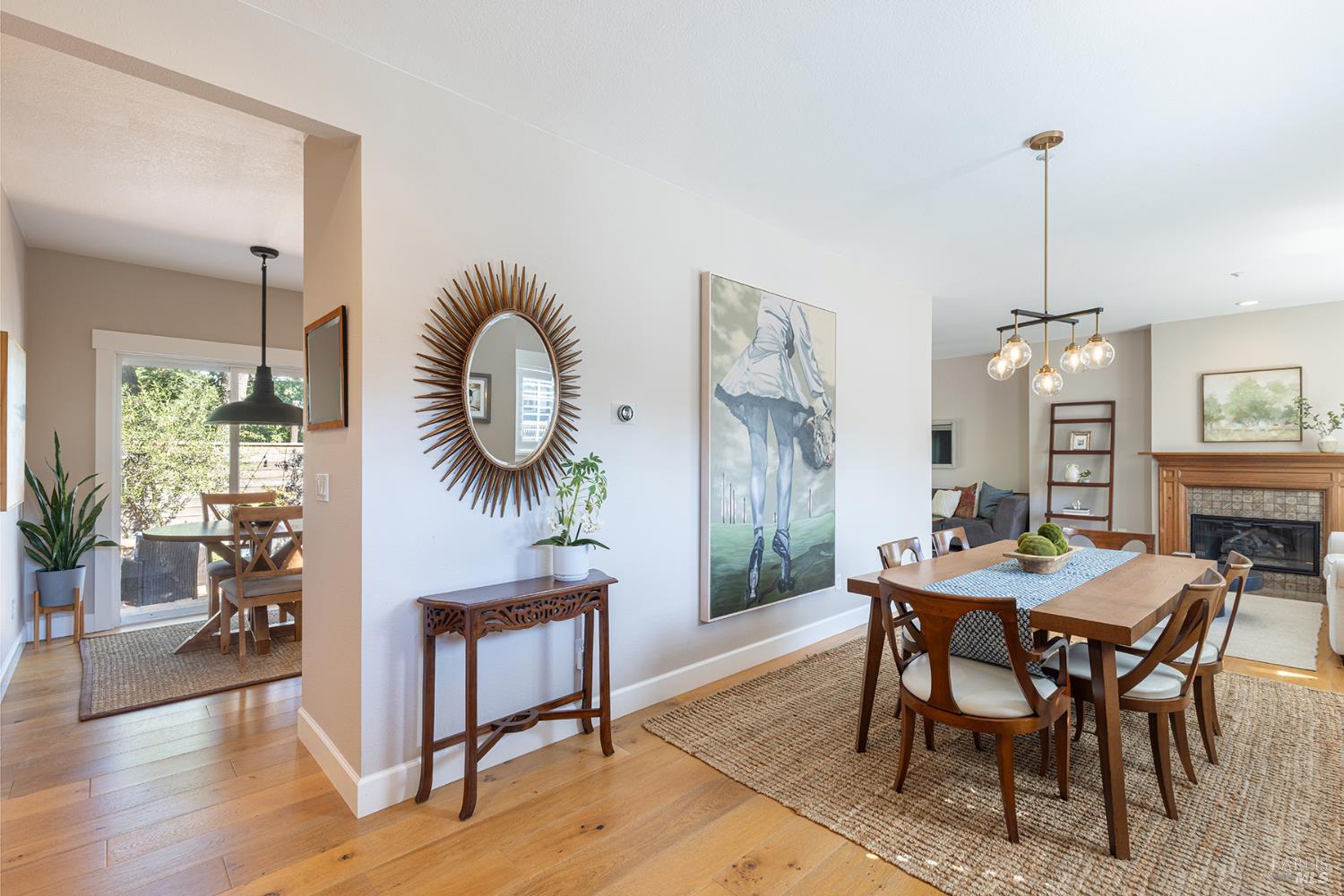 Detail Gallery Image 13 of 63 For 12 Nicholas Ct, Napa,  CA 94558 - 3 Beds | 2/1 Baths