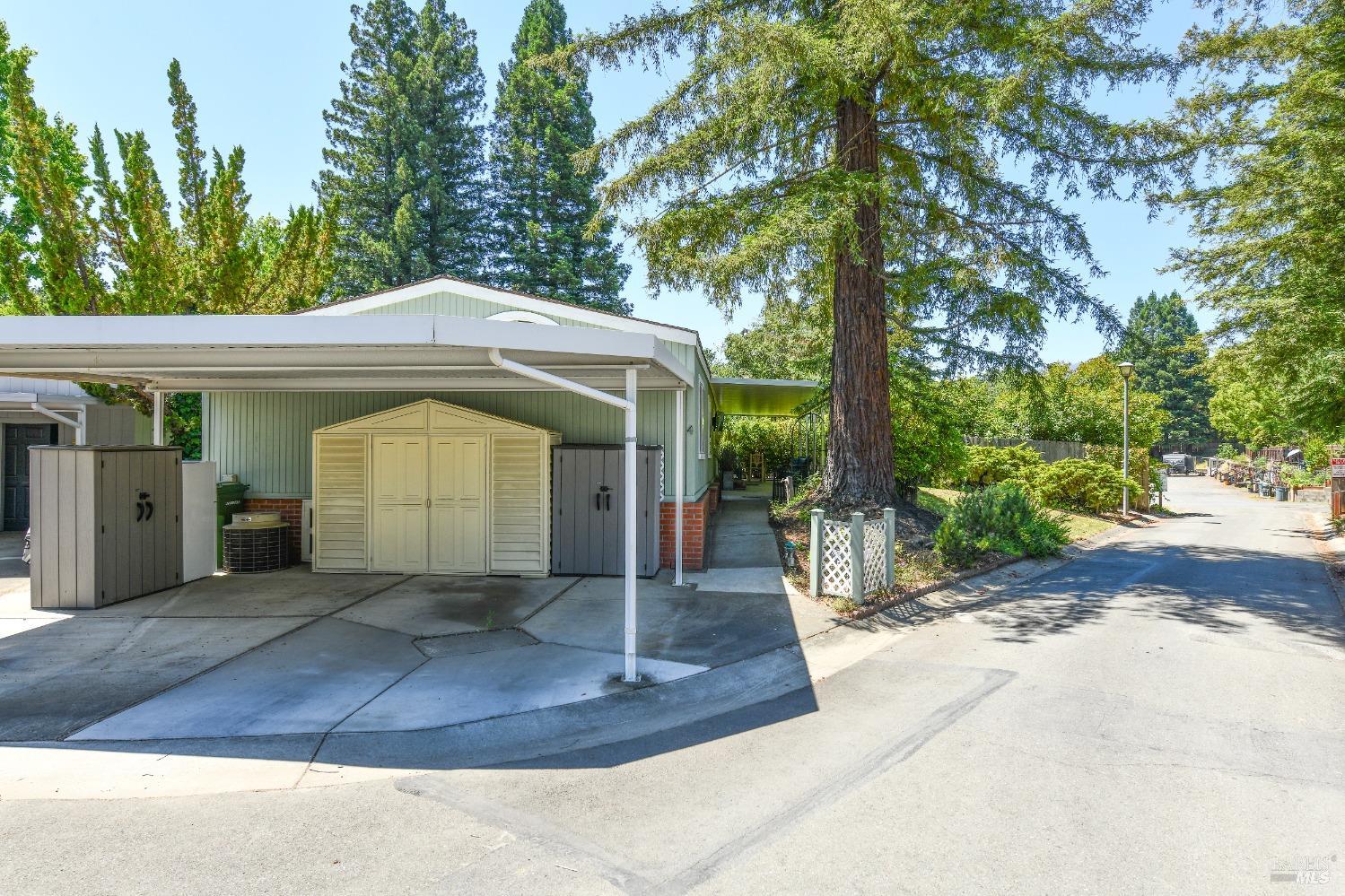 Detail Gallery Image 27 of 35 For 4 La Canada Ct, Saint Helena,  CA 94574 - 2 Beds | 2 Baths