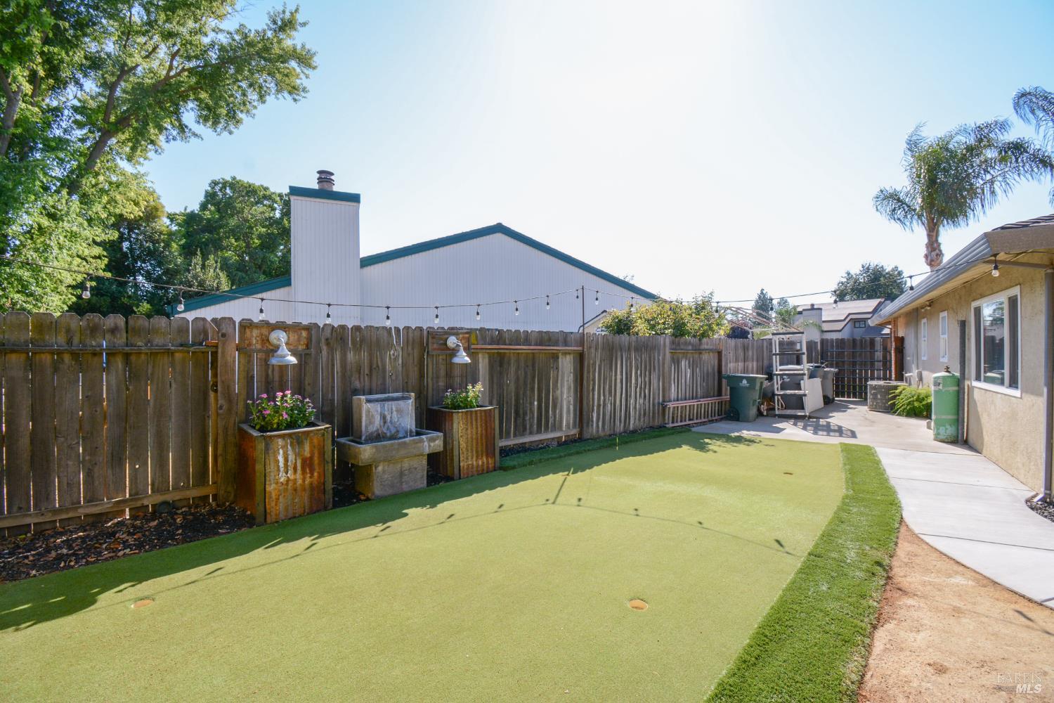 Detail Gallery Image 37 of 46 For 255 Alderglen Dr, Dixon,  CA 95620 - 4 Beds | 2 Baths
