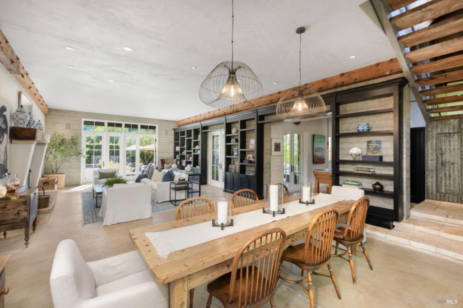 Detail Gallery Image 10 of 46 For 1711 Tainter St, Saint Helena,  CA 94574 - 4 Beds | 4/1 Baths