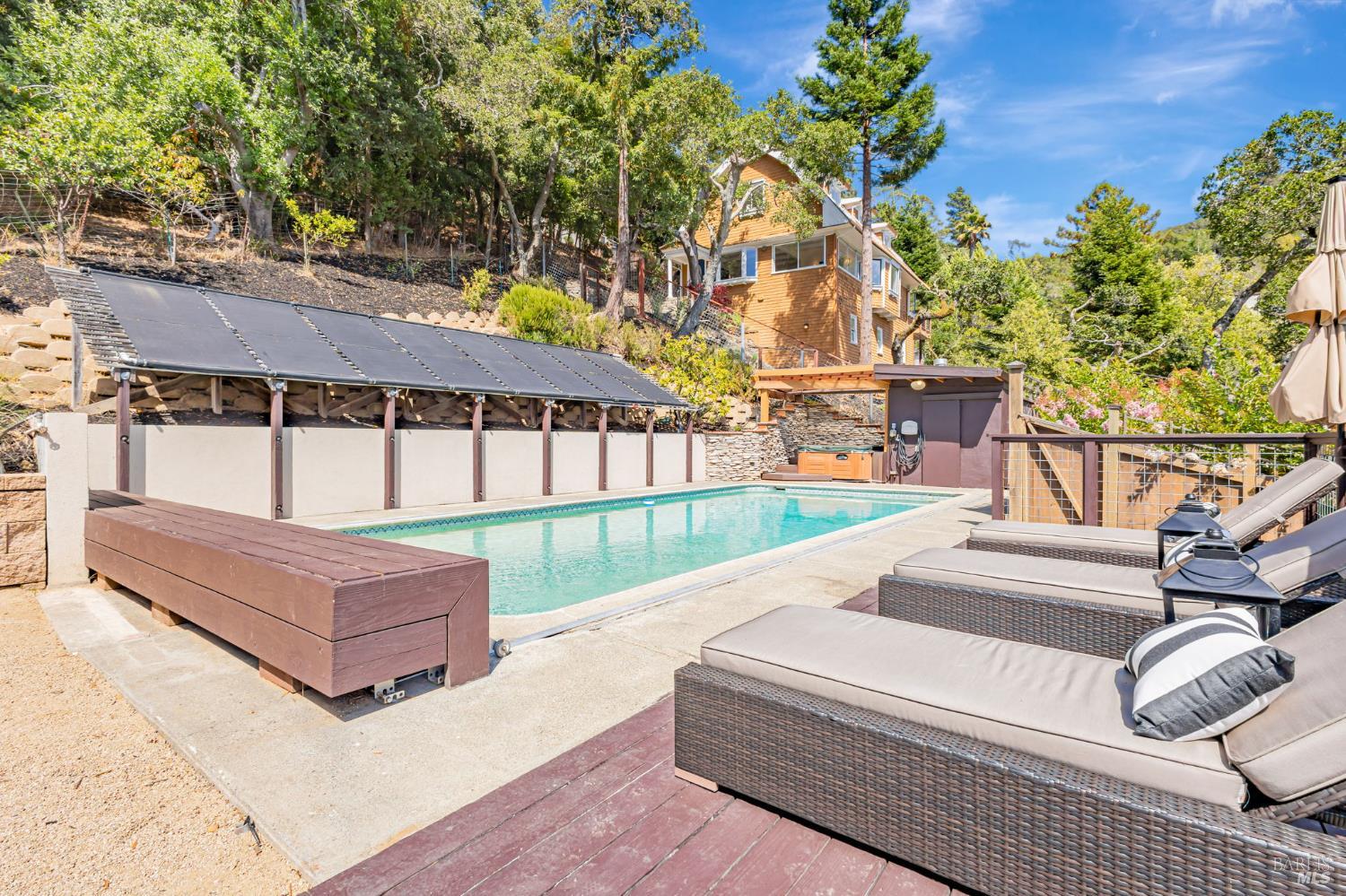 Detail Gallery Image 5 of 37 For 47 Coronet Ave, Mill Valley,  CA 94941 - 5 Beds | 4 Baths