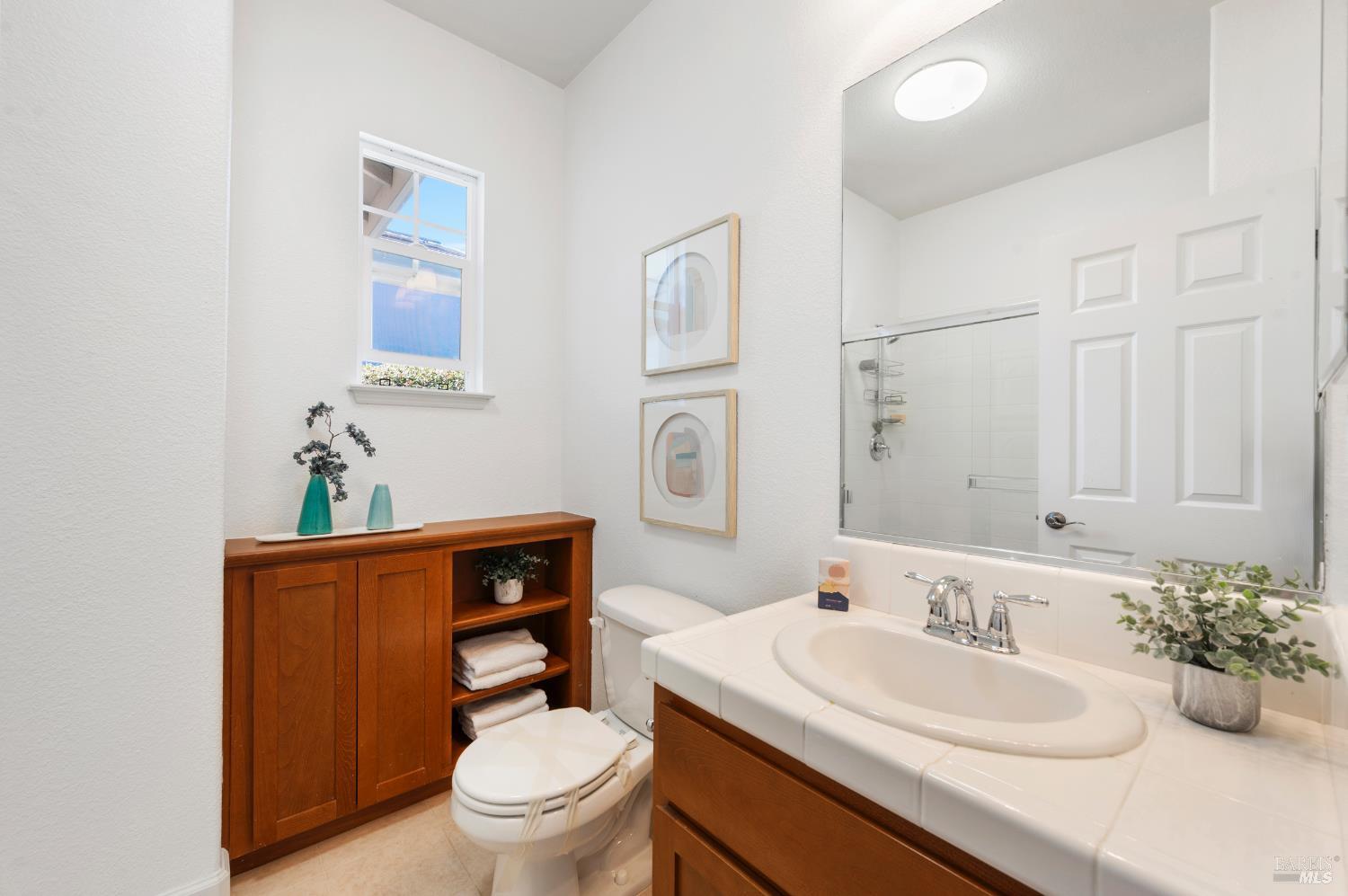 Detail Gallery Image 17 of 65 For 1203 Peppergrass St, Napa,  CA 94558 - 4 Beds | 3/1 Baths
