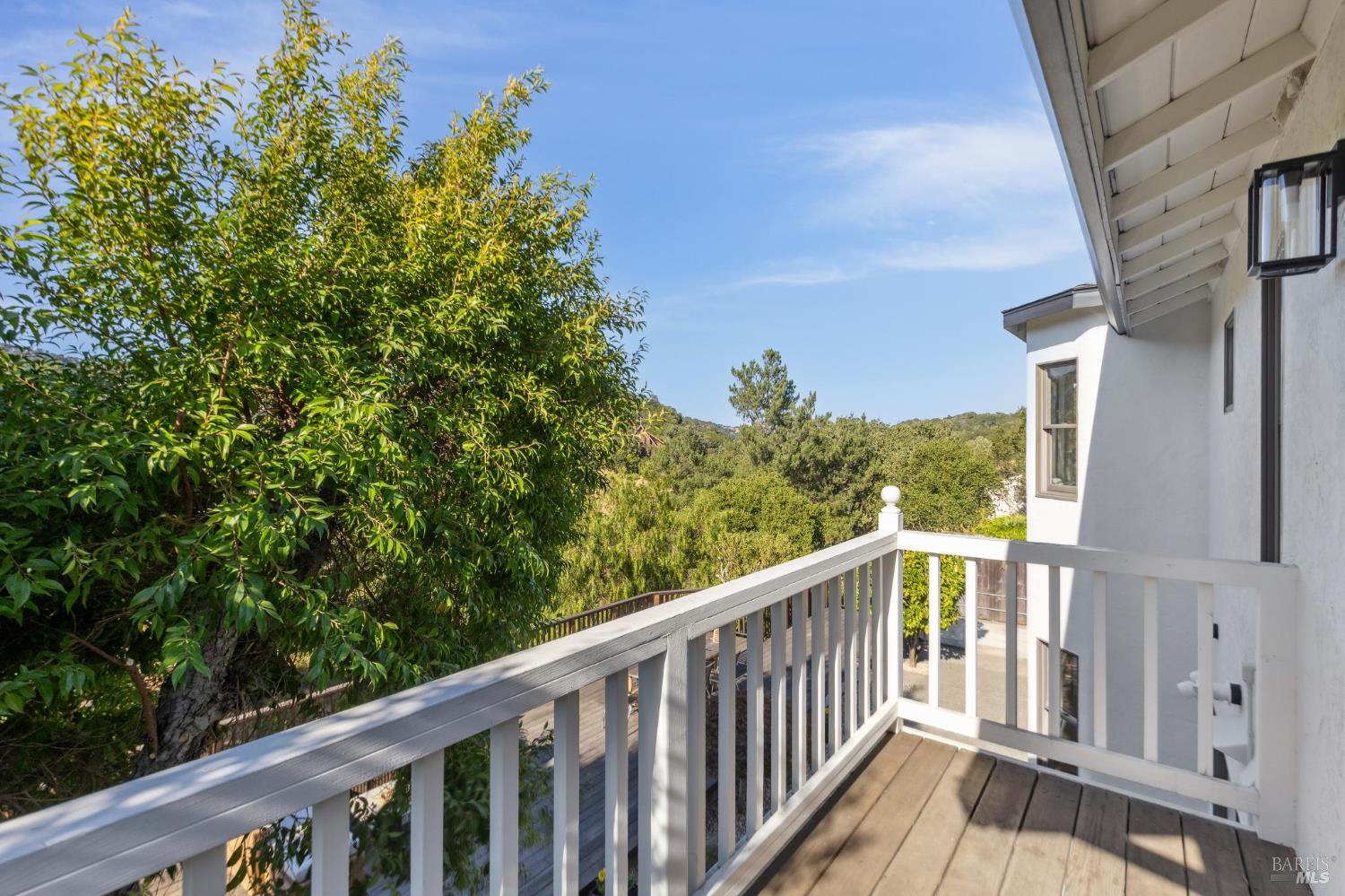 Detail Gallery Image 44 of 58 For 467 Cedar Hill Dr, San Rafael,  CA 94903 - 5 Beds | 3 Baths