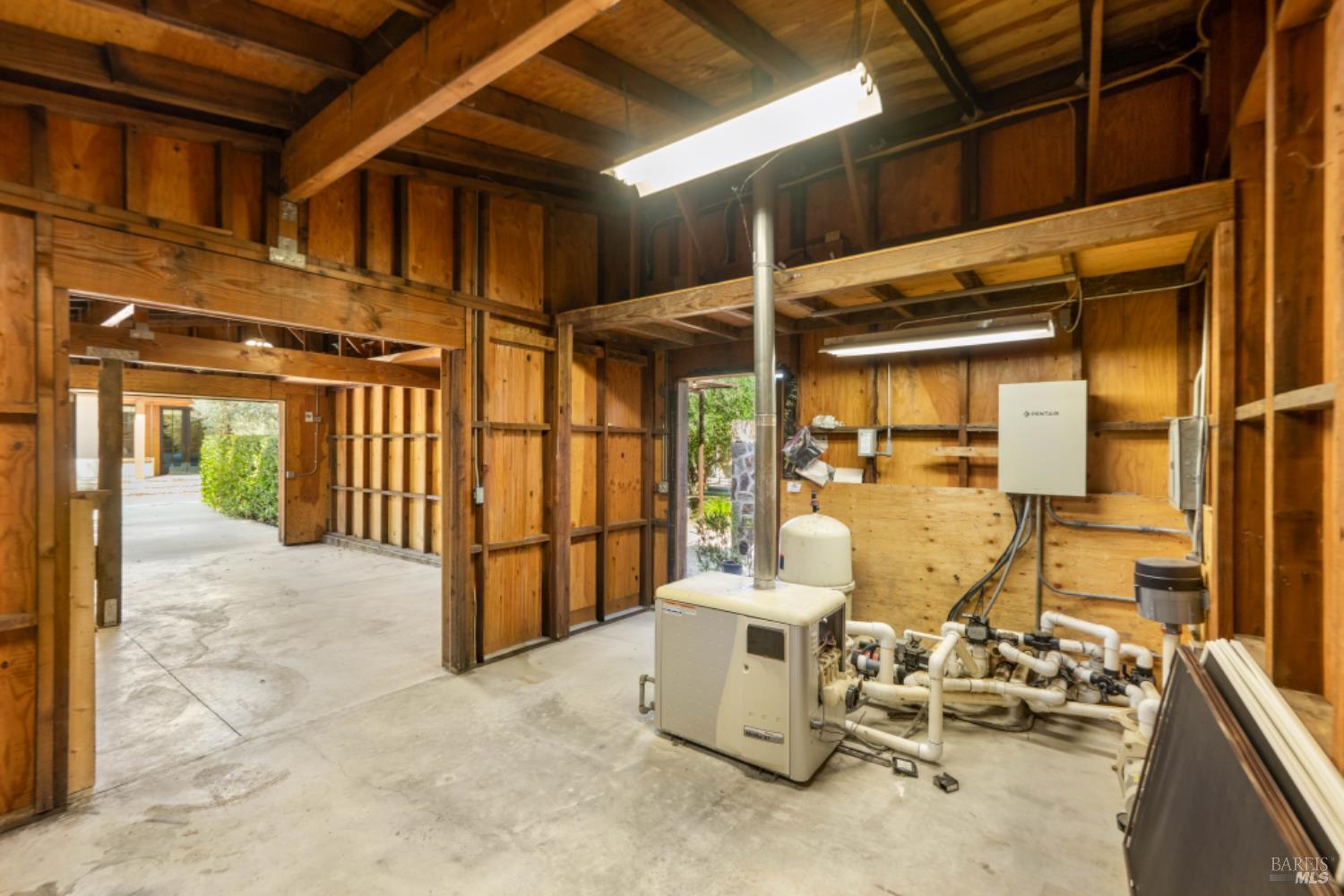 Detail Gallery Image 41 of 46 For 1711 Tainter St, Saint Helena,  CA 94574 - 4 Beds | 4/1 Baths