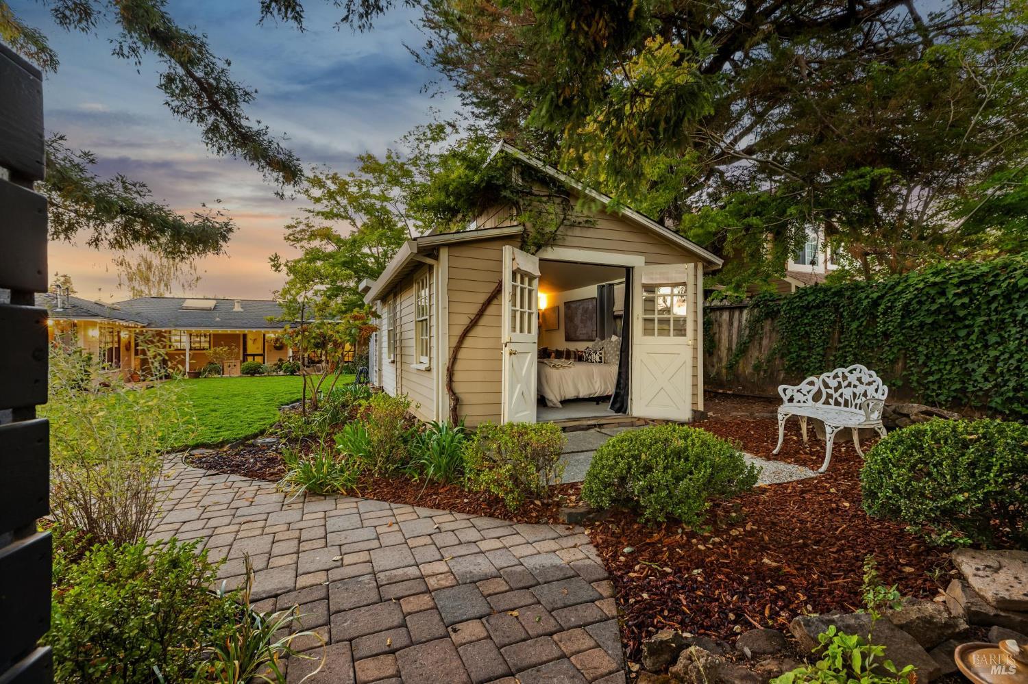 Detail Gallery Image 42 of 51 For 770 Eucalyptus Ave, Novato,  CA 94947 - 3 Beds | 2 Baths