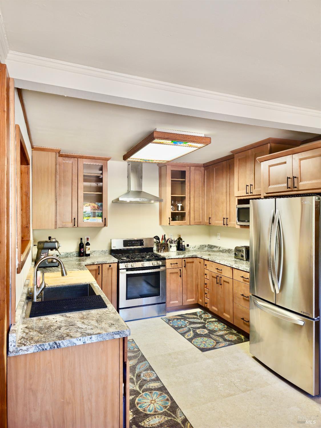 Detail Gallery Image 9 of 18 For 65235 Hwy 271 Hwy, Leggett,  CA 95585 - 4 Beds | 2 Baths