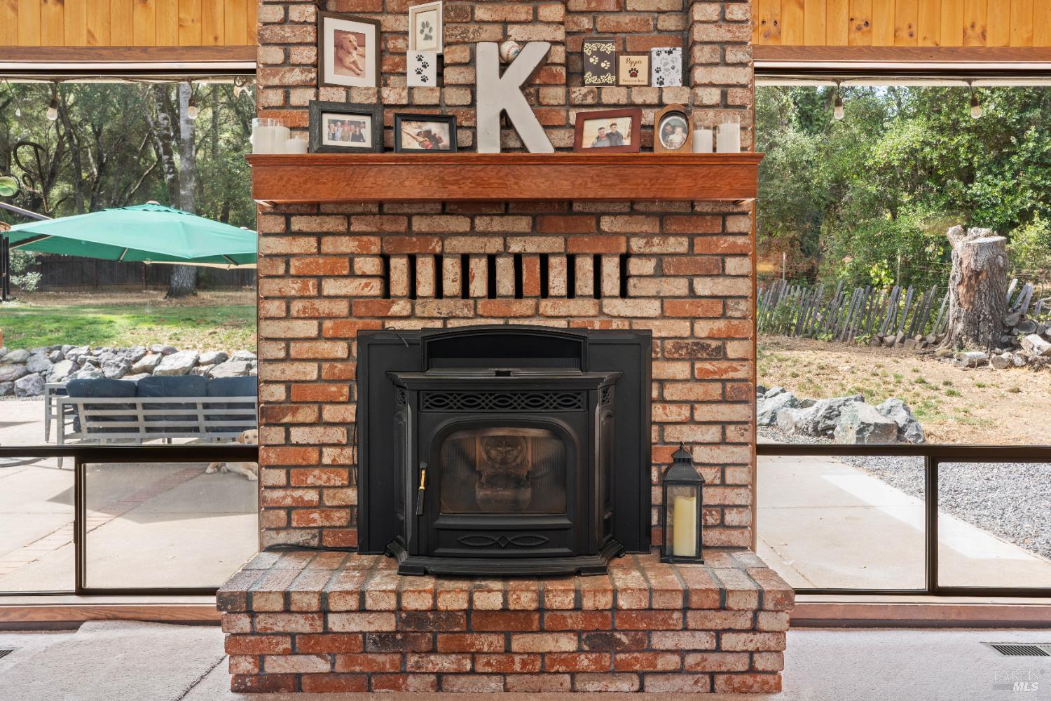Detail Gallery Image 12 of 30 For 9510 W Side Potter Valley Rd, Potter Valley,  CA 95469 - 3 Beds | 2 Baths