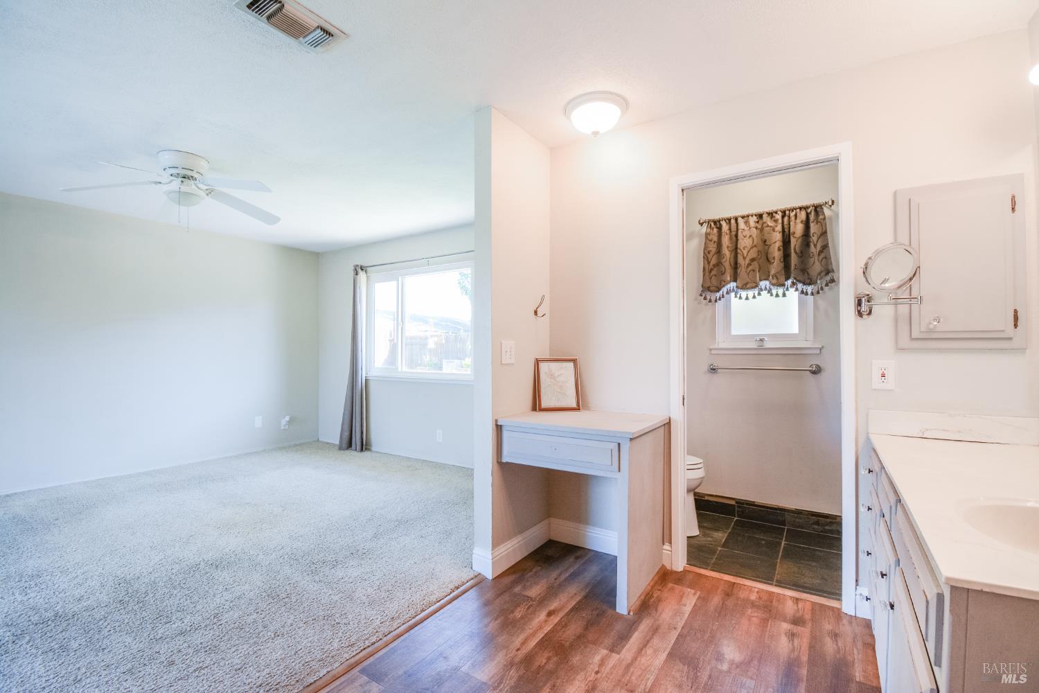 Detail Gallery Image 13 of 46 For 255 Alderglen Dr, Dixon,  CA 95620 - 4 Beds | 2 Baths