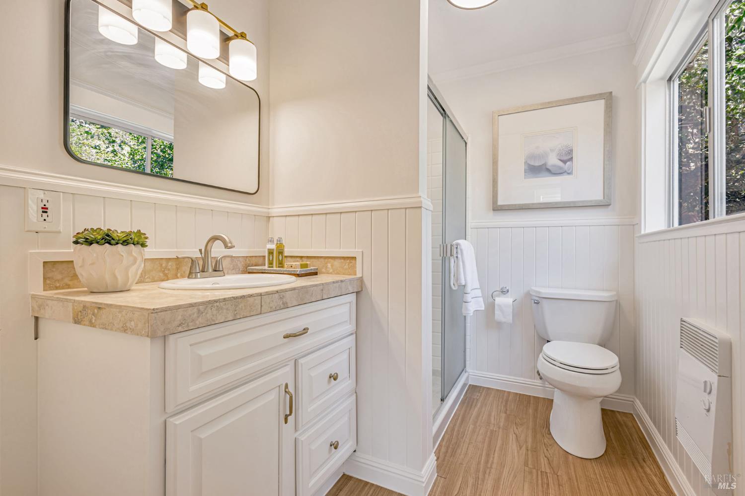Detail Gallery Image 24 of 37 For 47 Coronet Ave, Mill Valley,  CA 94941 - 5 Beds | 4 Baths