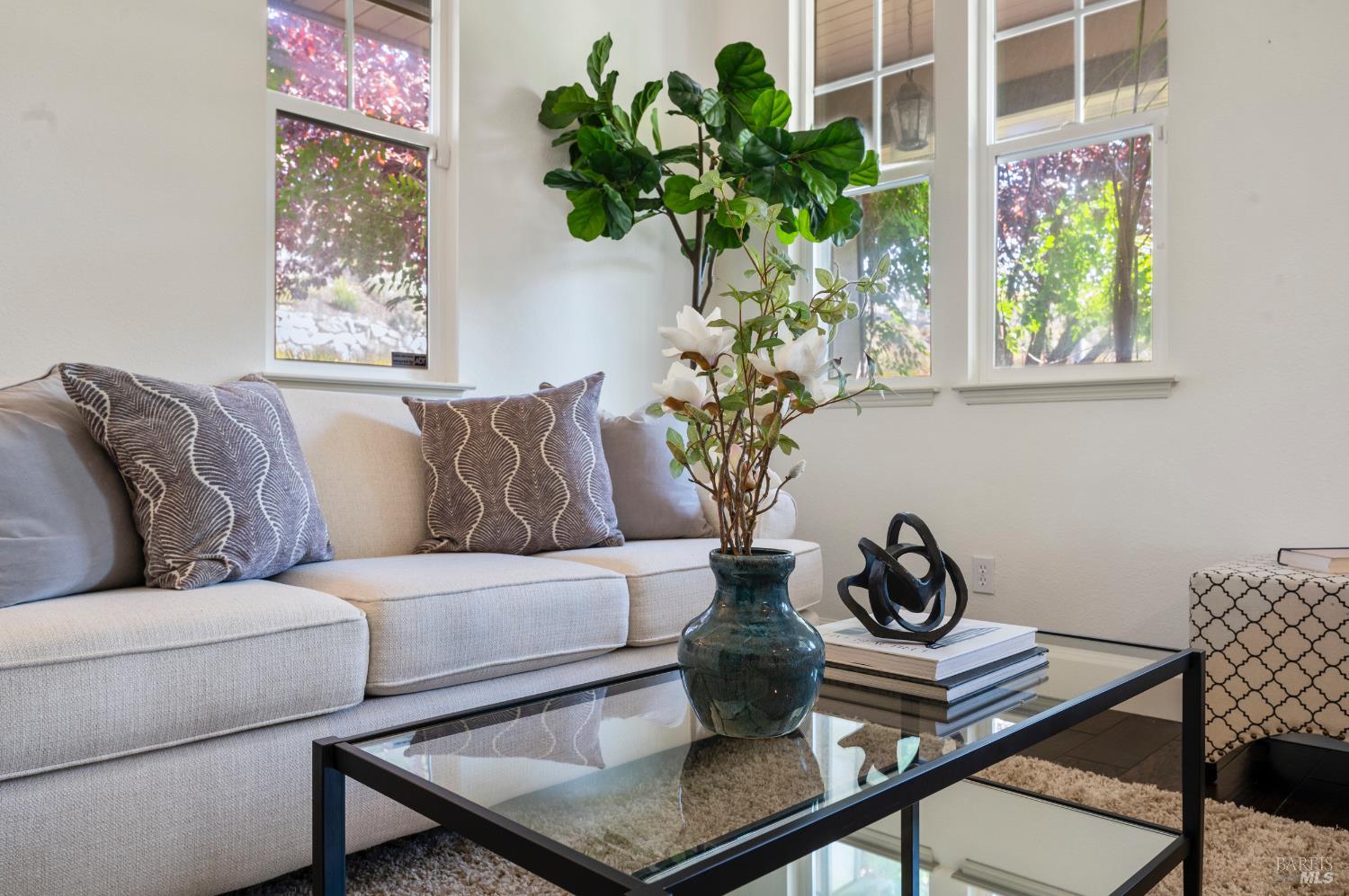 Detail Gallery Image 14 of 65 For 1203 Peppergrass St, Napa,  CA 94558 - 4 Beds | 3/1 Baths