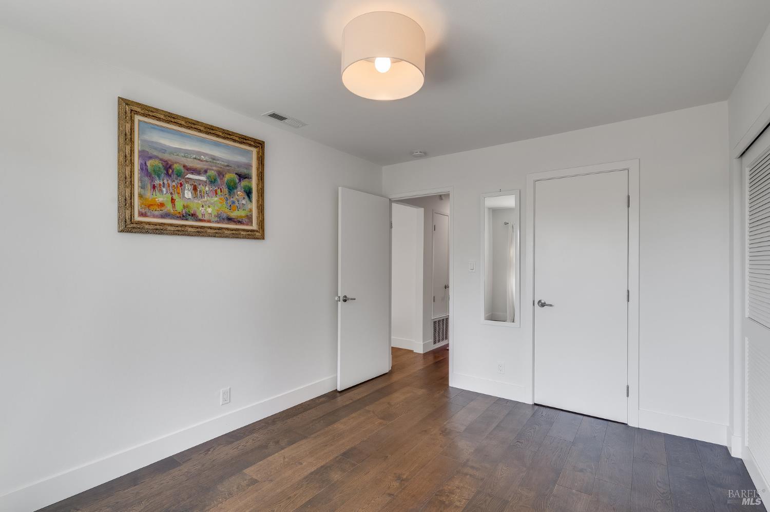 Detail Gallery Image 12 of 27 For 921 1st St, Sonoma,  CA 95476 - 2 Beds | 2 Baths