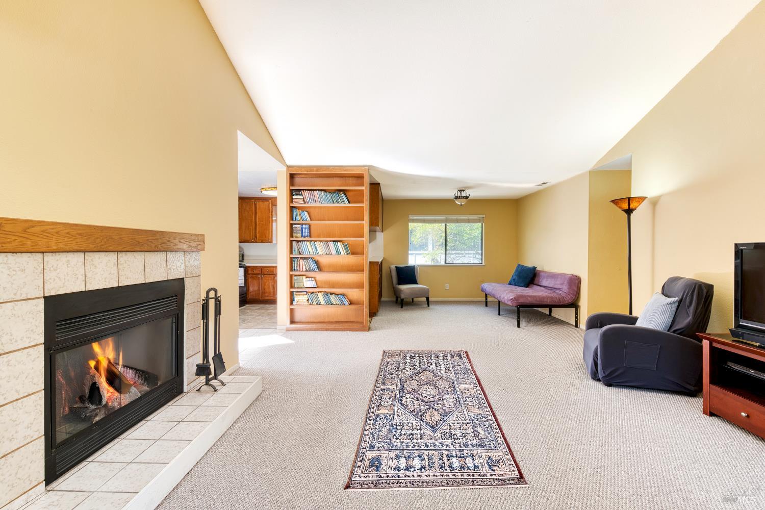 Detail Gallery Image 2 of 26 For 122 Posada Del Sol Unkn, Novato,  CA 94949 - 2 Beds | 2 Baths