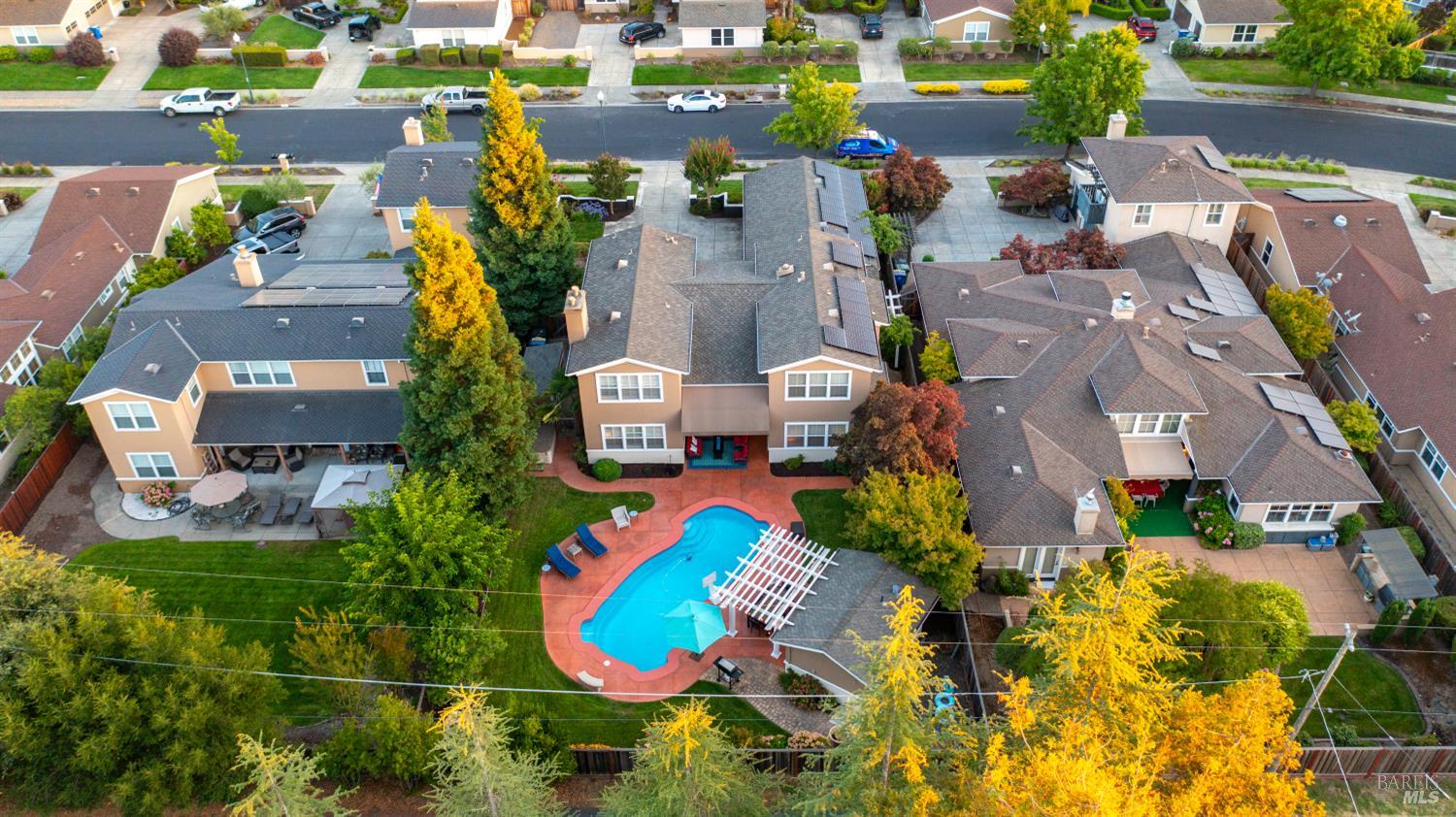 Detail Gallery Image 46 of 53 For 126 Savannah Way, Windsor,  CA 95492 - 4 Beds | 3/1 Baths
