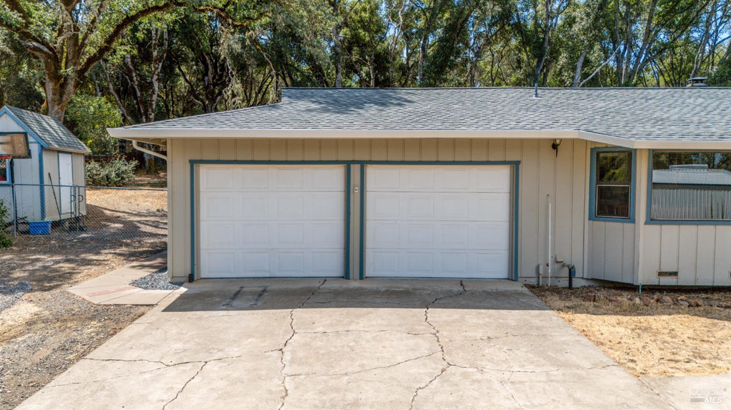 Detail Gallery Image 28 of 30 For 9510 W Side Potter Valley Rd, Potter Valley,  CA 95469 - 3 Beds | 2 Baths