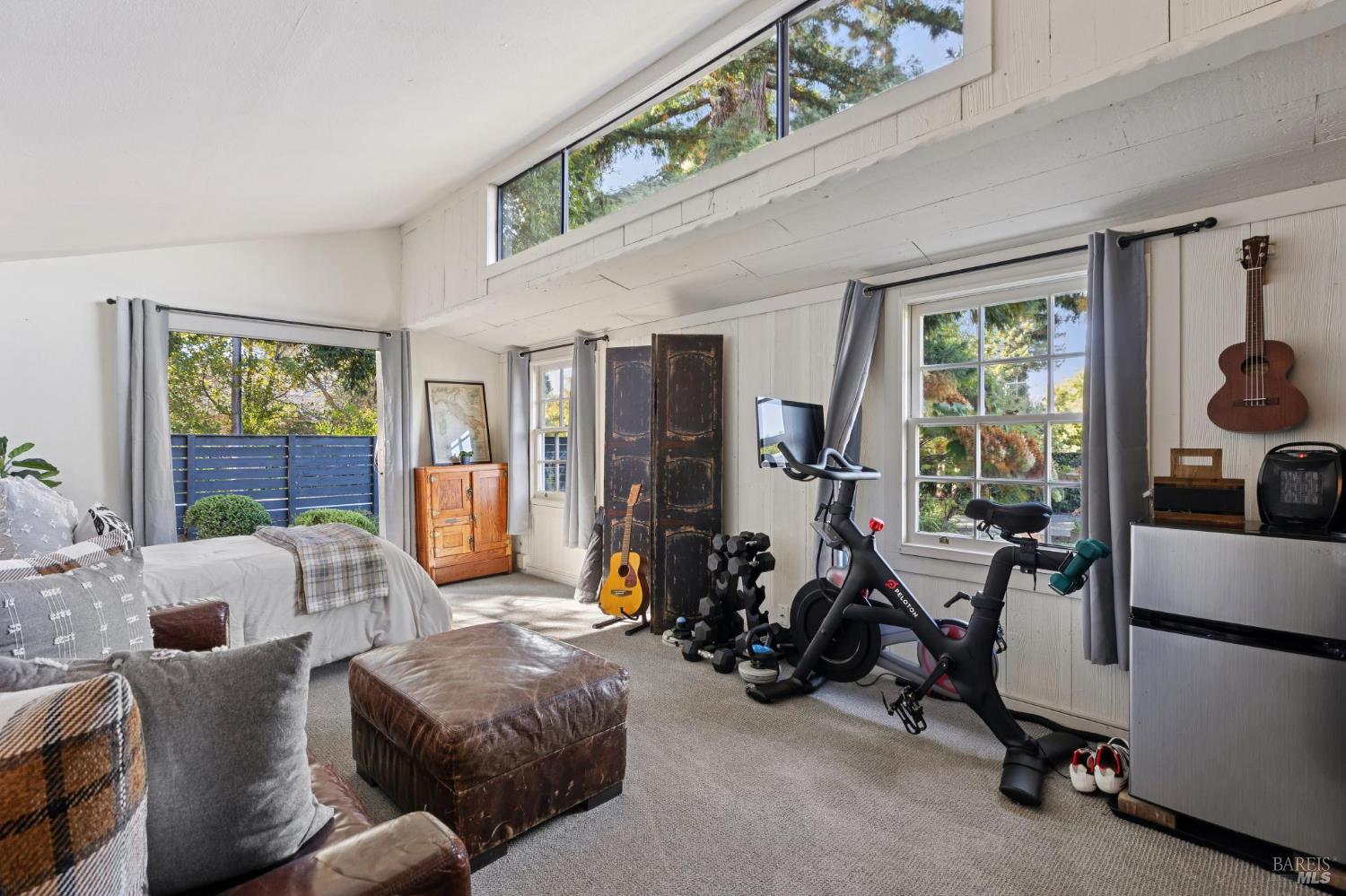 Detail Gallery Image 45 of 51 For 770 Eucalyptus Ave, Novato,  CA 94947 - 3 Beds | 2 Baths